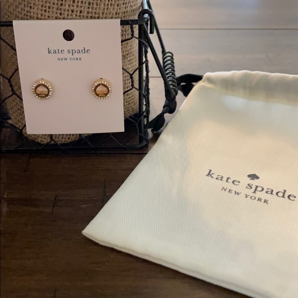 NWT kate spade Gold Spot the Spade Earrings - Picture 5 of 6